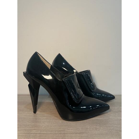 Fendi Patent Leather Diamond Heel Pointed Toe Ankle Booties Black Womens EU 41.5 - Picture 2 of 7